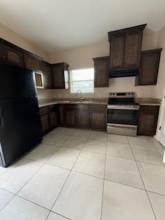 Foto del edificio - 2610 E Eisenhower