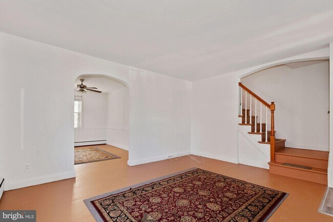 Building Photo - 5937 The Alameda