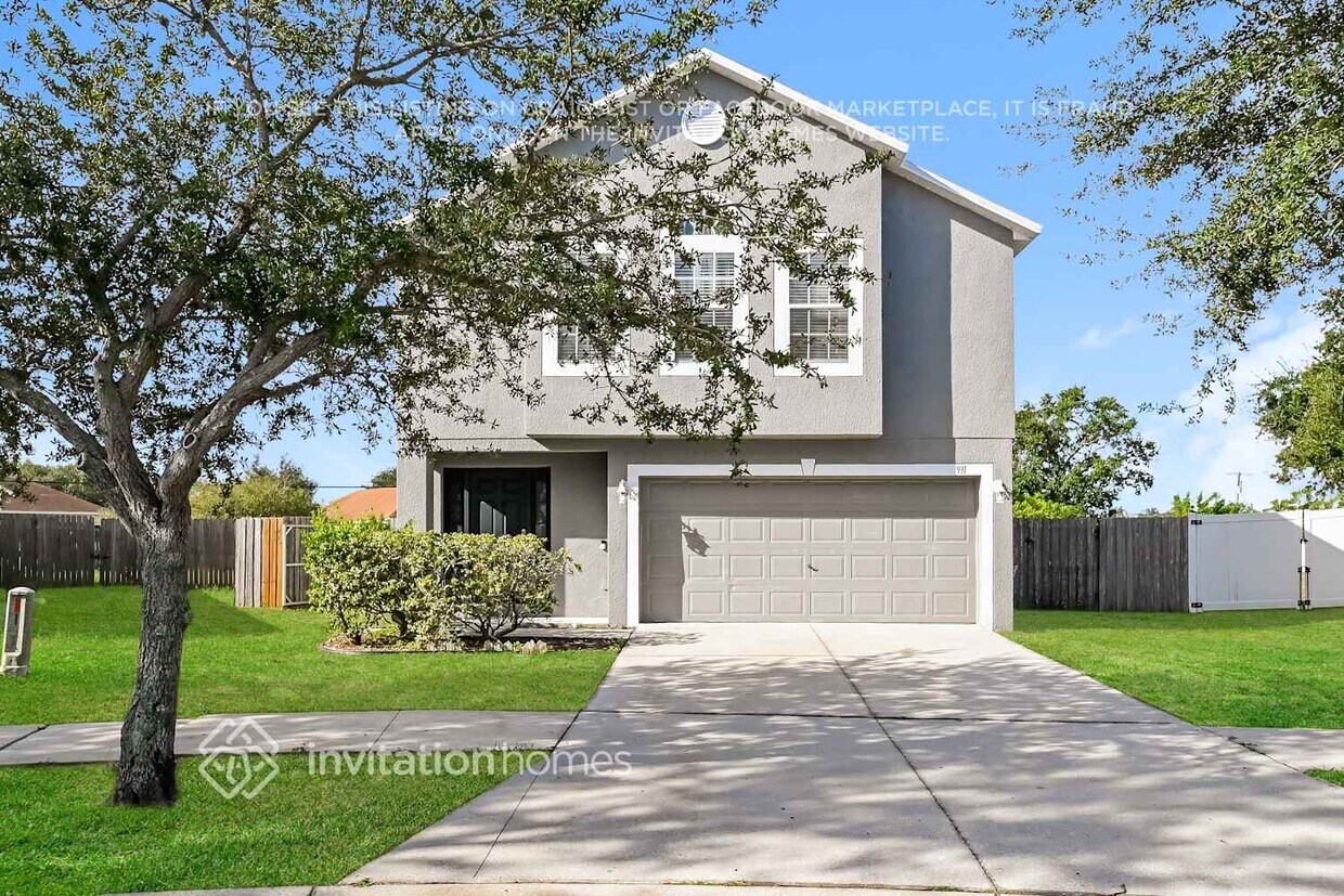 Primary Photo - 931 Brenton Leaf Dr
