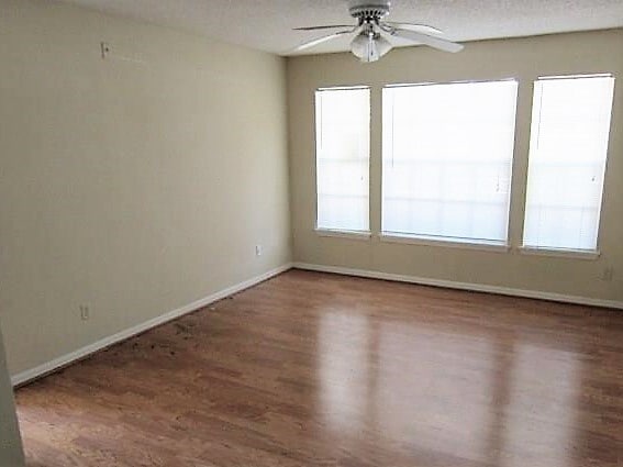 Building Photo - 2 Bed, 2 Bath Condo near Metrowest