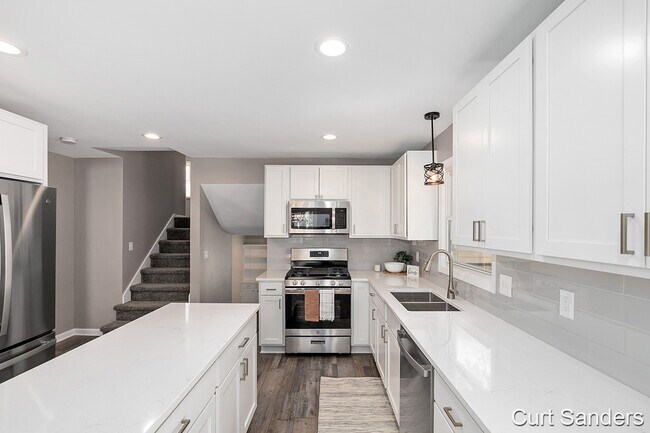 Foto del edificio - 2513 Longmeadow St NW
