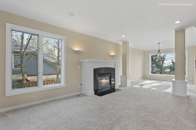 Foto del edificio - 2919 Beacon Hill Dr