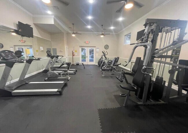 Foto del edificio - 199 Flamingo Ave