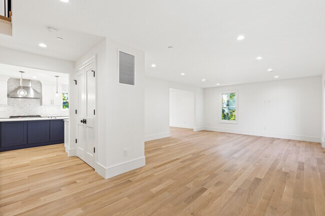 Foto del edificio - 19 Highland Park Pl