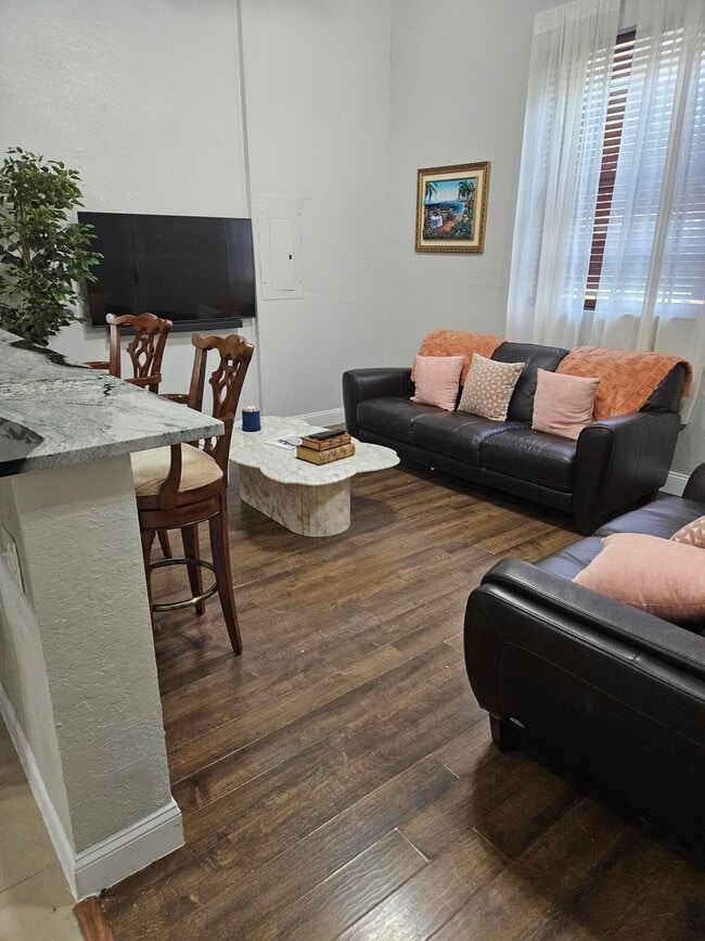 Foto del edificio - 11334 81st Ct N