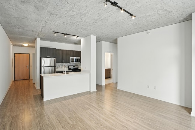 Photo - 1313 S Wabash Ave Apartment