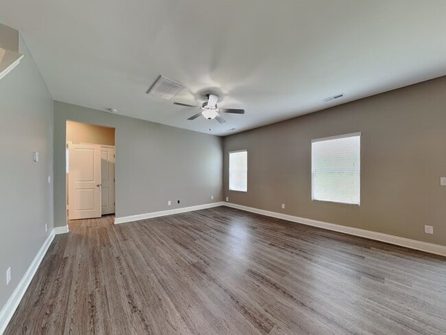 Foto del edificio - 3216 Emerald Ridge Ct