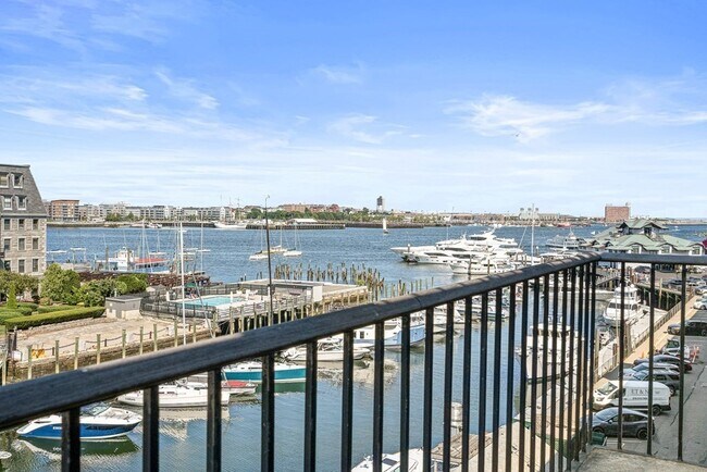 Foto del edificio - 33 Commercial Wharf