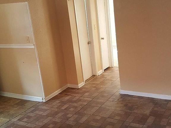 Foto del edificio - 7410 Lindencrest St