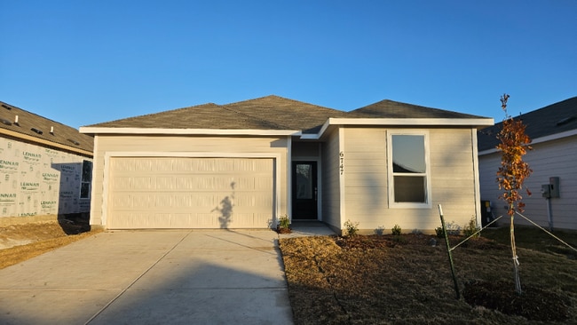 Building Photo - 6747 Welsh Dr