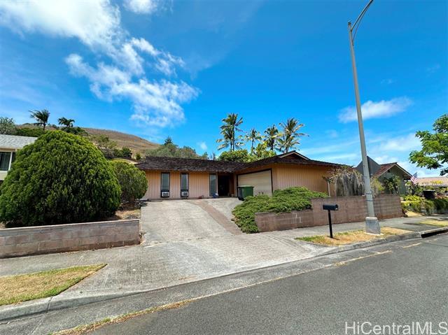 Primary Photo - 253 Akiohala St
