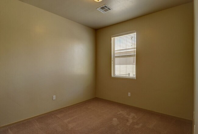 Foto del edificio - 4987 Wendall Rd
