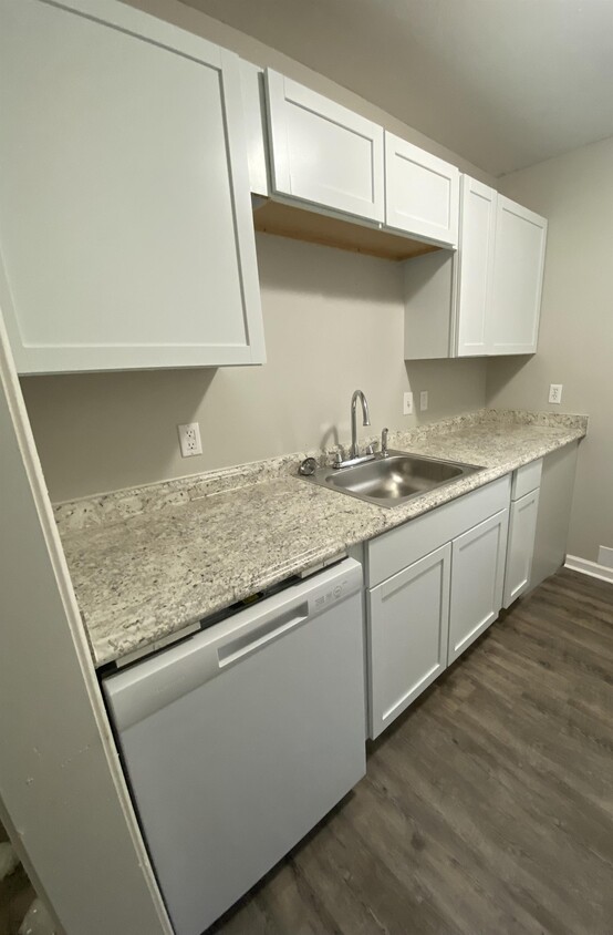 Foto principal - 111 S Catherine St