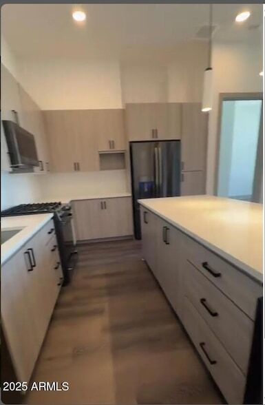 Building Photo - 7111 E Tierra Buena Ln