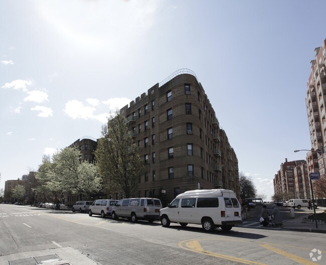 1120 Brighton Beach Avenue Rentals Brooklyn, NY