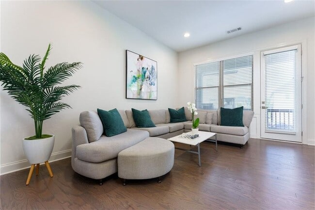 Building Photo - 3741 Allegretto Cir