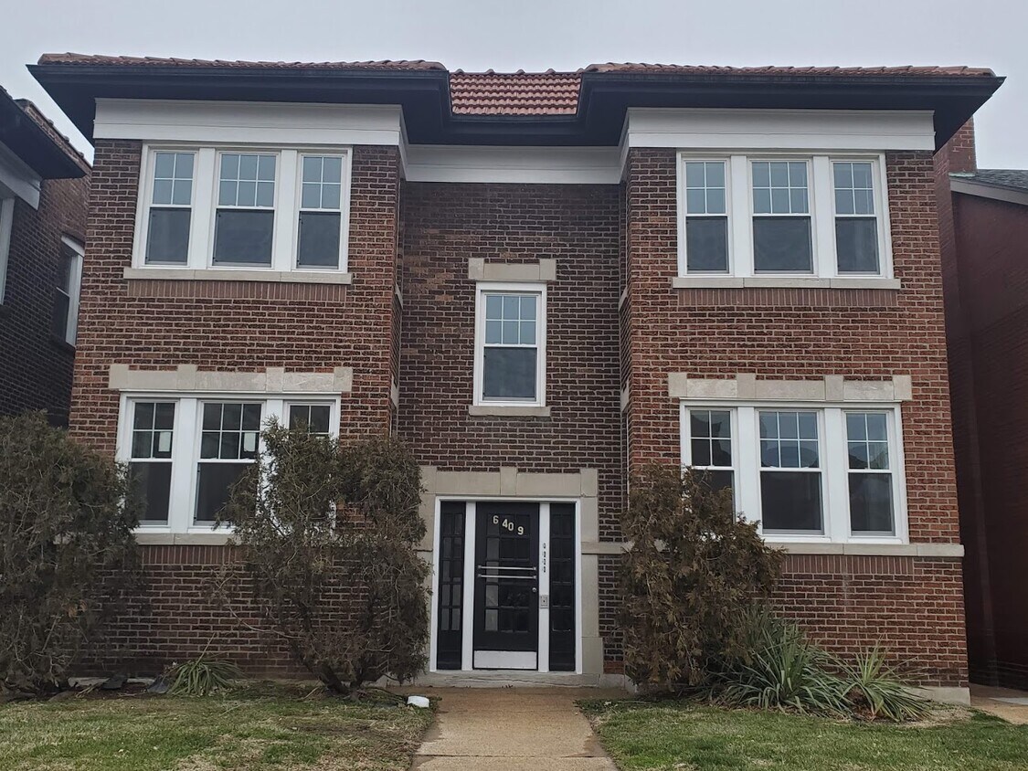 6411 Clayton Rd Unit 1W, Clayton, MO 63117 Apartments 6411 Clayton Rd