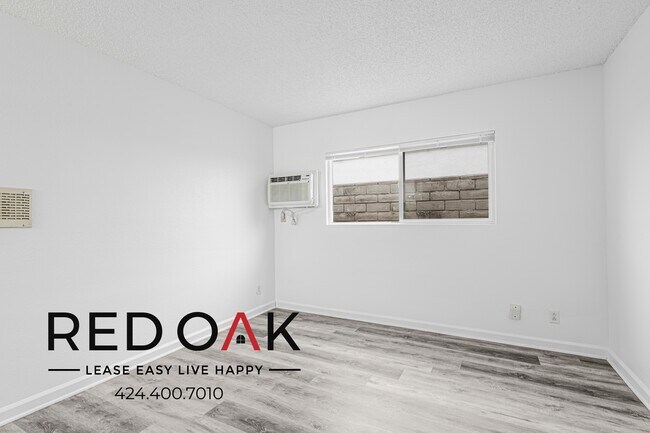 Building Photo - ~1 Month FREE~ Wonderful and Spacious One ...