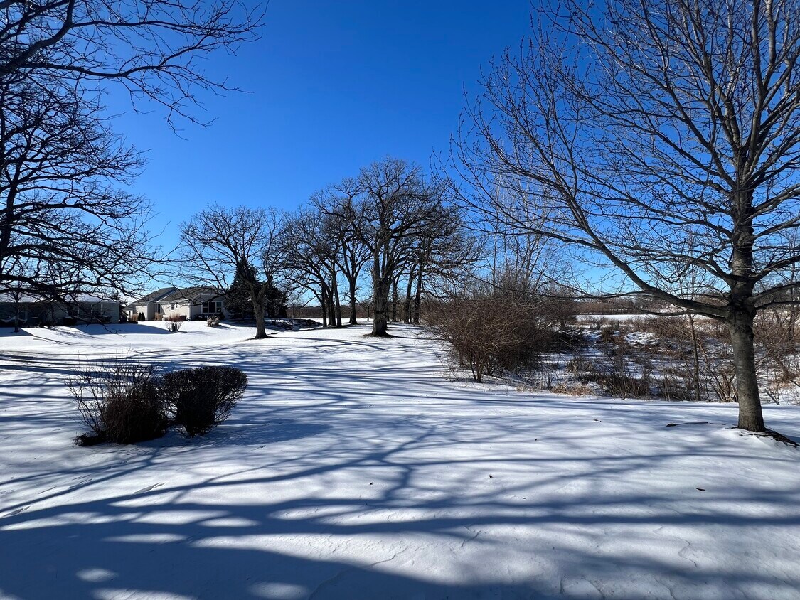 Building Photo - 13215 Michigan Ave
