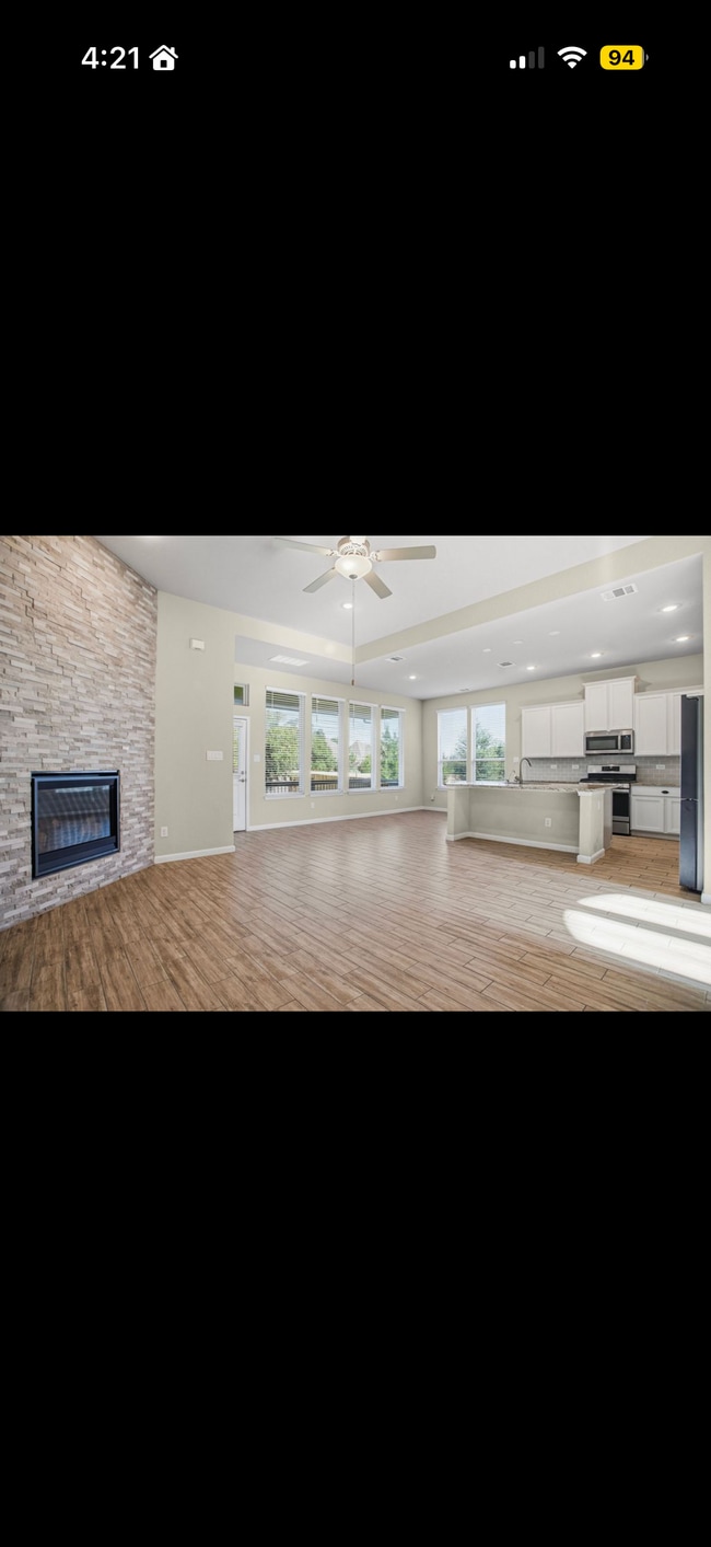 Building Photo - 1610 Buckner Pl