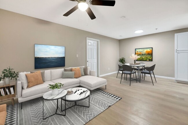 Interior Photo - Creekside Apartments