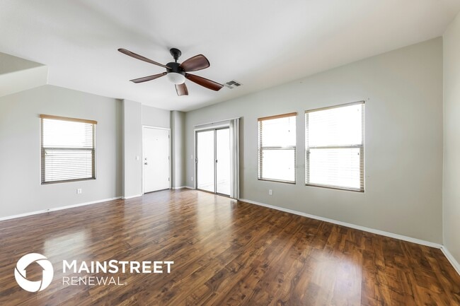 Building Photo - 17421 N 185th Dr
