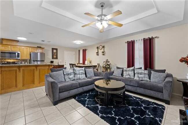 Foto del edificio - 21 French Ave