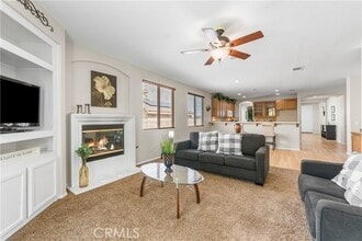 Building Photo - 39951 Capland Dr