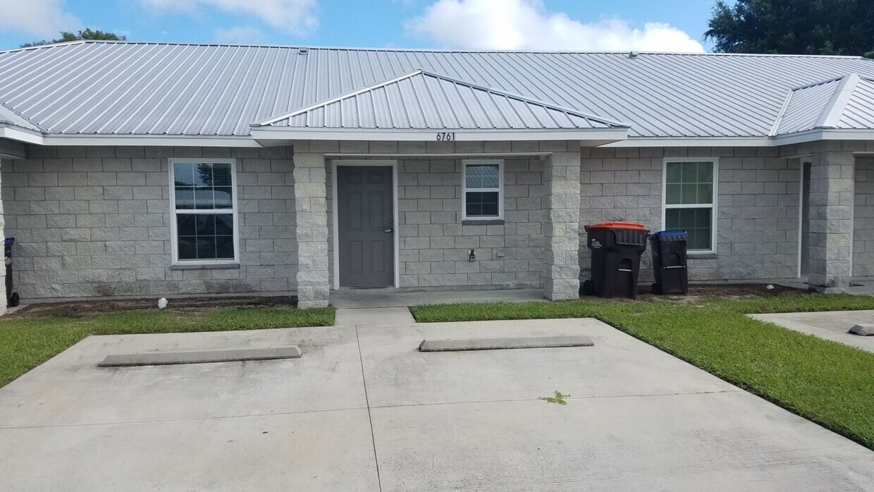 6761 SE 105th Pl, Belleview, FL 34420 House Rental in Belleview, FL