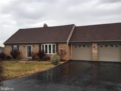 Foto principal - 285 Denton Dr
