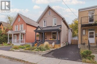 Building Photo - 38 Elm St
