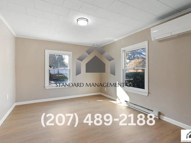 Building Photo - Spacious 4-Bedroom Home with Garage & Modern Heating  for Rent in Waterville