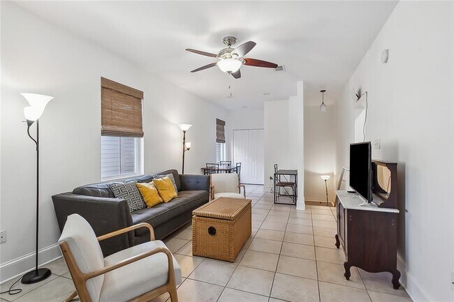 Foto del edificio - 635 N Carrollton Ave