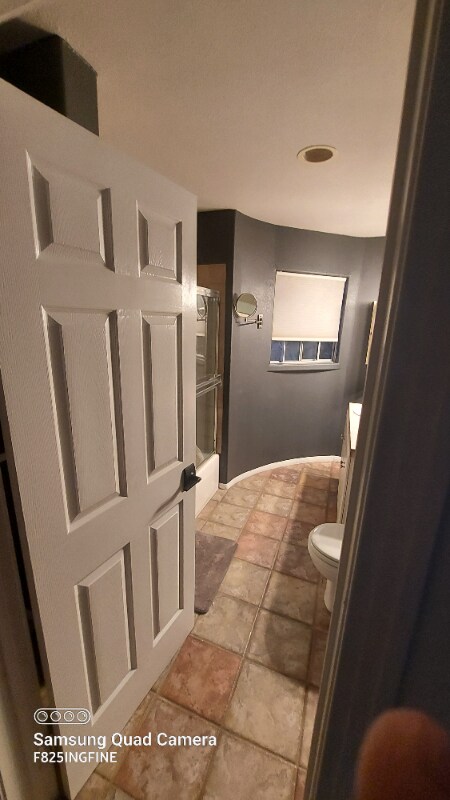 Foto del edificio - 3345 Oliphant St