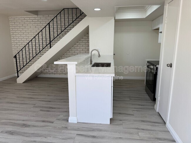 Foto del edificio - 3479 20th St