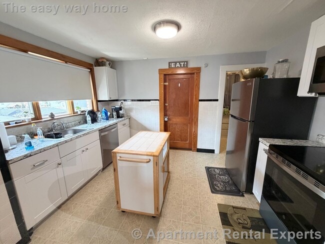 Photo - 130 Bonner Ave Apartment