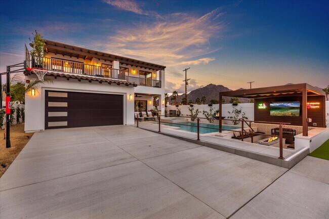 Building Photo - 51120 Avenida Navarro