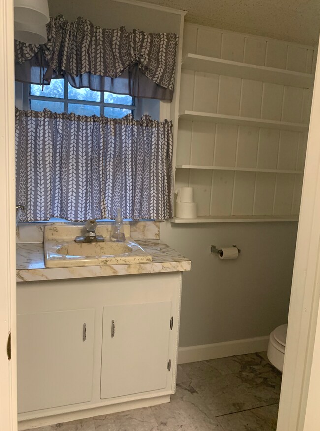 54 Ripton Rd, Shelton, CT 06484 House Rental in Shelton, CT