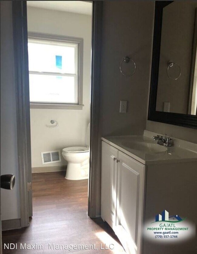 Foto del edificio - 3 br, 2 bath House - 2299 Lexington Avenue