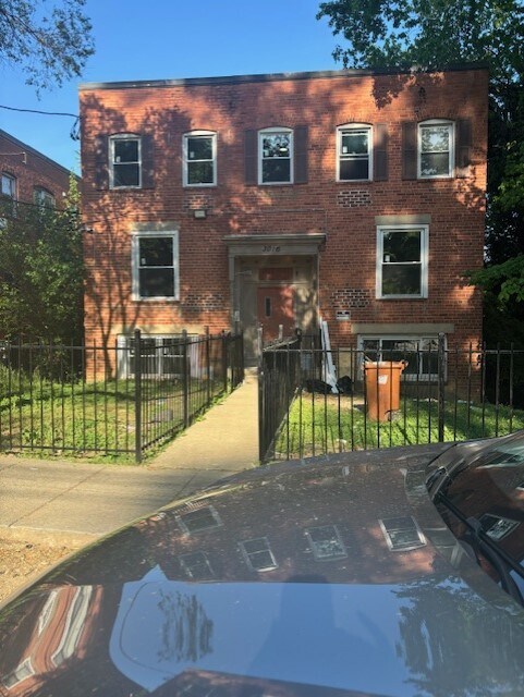 Foto del edificio - 3016 30th St SE