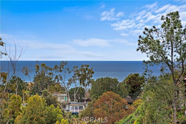 Building Photo - 991 Meadowlark Dr