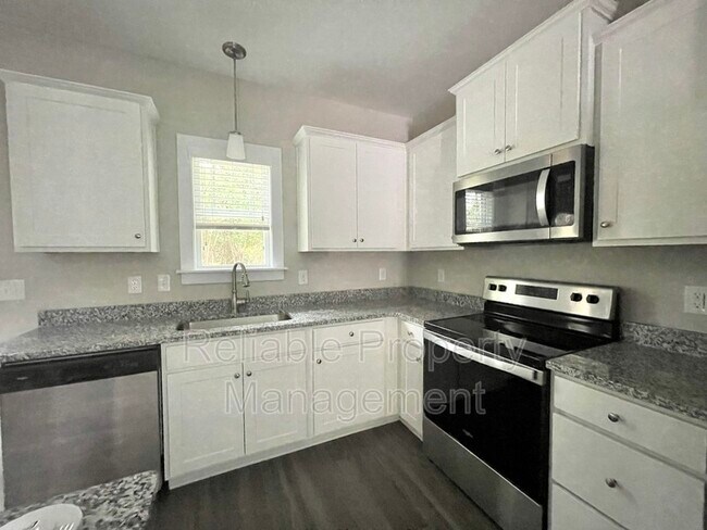 Foto del edificio - 411 Barbour St