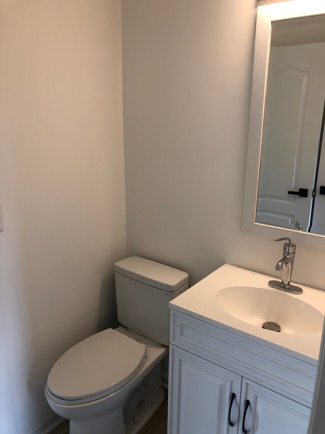 Foto del edificio - 865 W 136th St