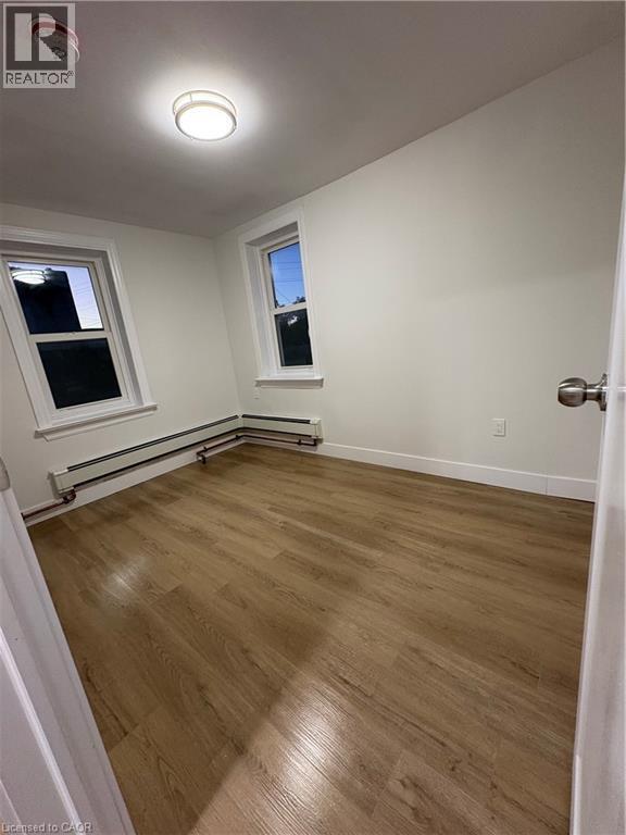 Building Photo - 803 King St