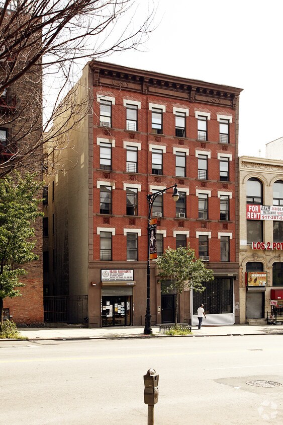 Building Photo - 105 E 116th St
