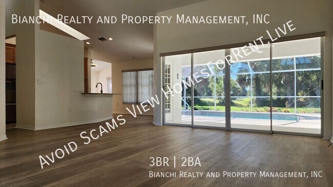 Building Photo - 692 Rotonda Cir