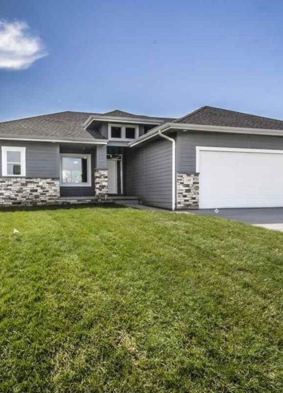 Foto principal - 240 N 32nd St