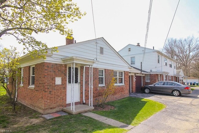 Building Photo - 10376 Manorford Dr