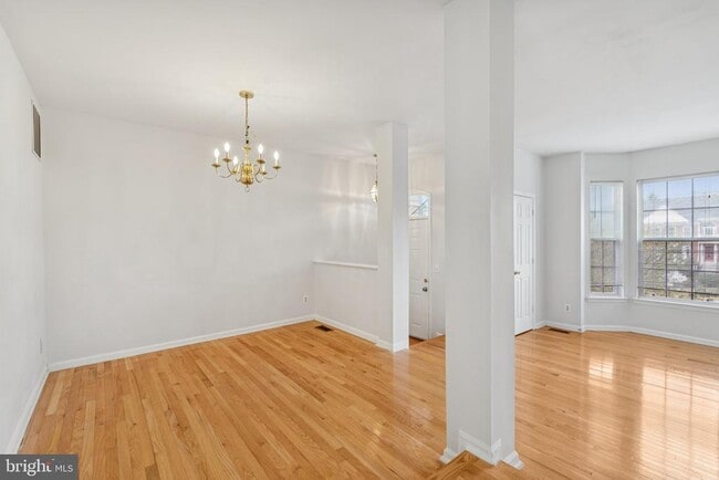 Building Photo - 2921 Mainstone Dr