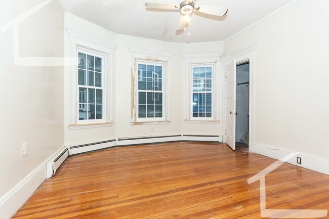 Building Photo - 14 Littell Rd